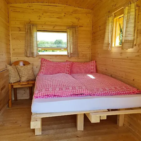 Gemuetlicher Schaeferwagen Im Gruenen-schaeferwagen 44 Holiday home Frielendorf